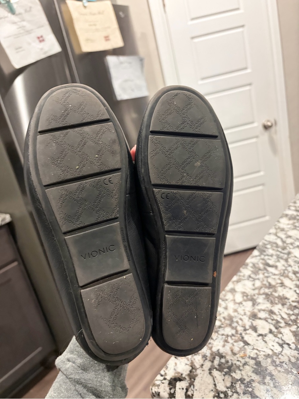Vionic Black Leather Kenya Loafers - Picture 5 of 6